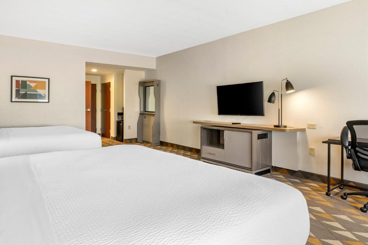 Holiday Inn Louisville Airport South By Ihg Eksteriør bilde